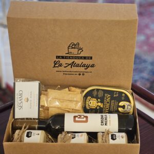 Cesta Aperitivo con productos de Cantabria para aperitivo gourmet
